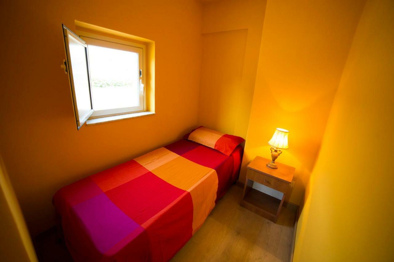 Yellow Orange Catania Ognina Zewnętrze zdjęcie